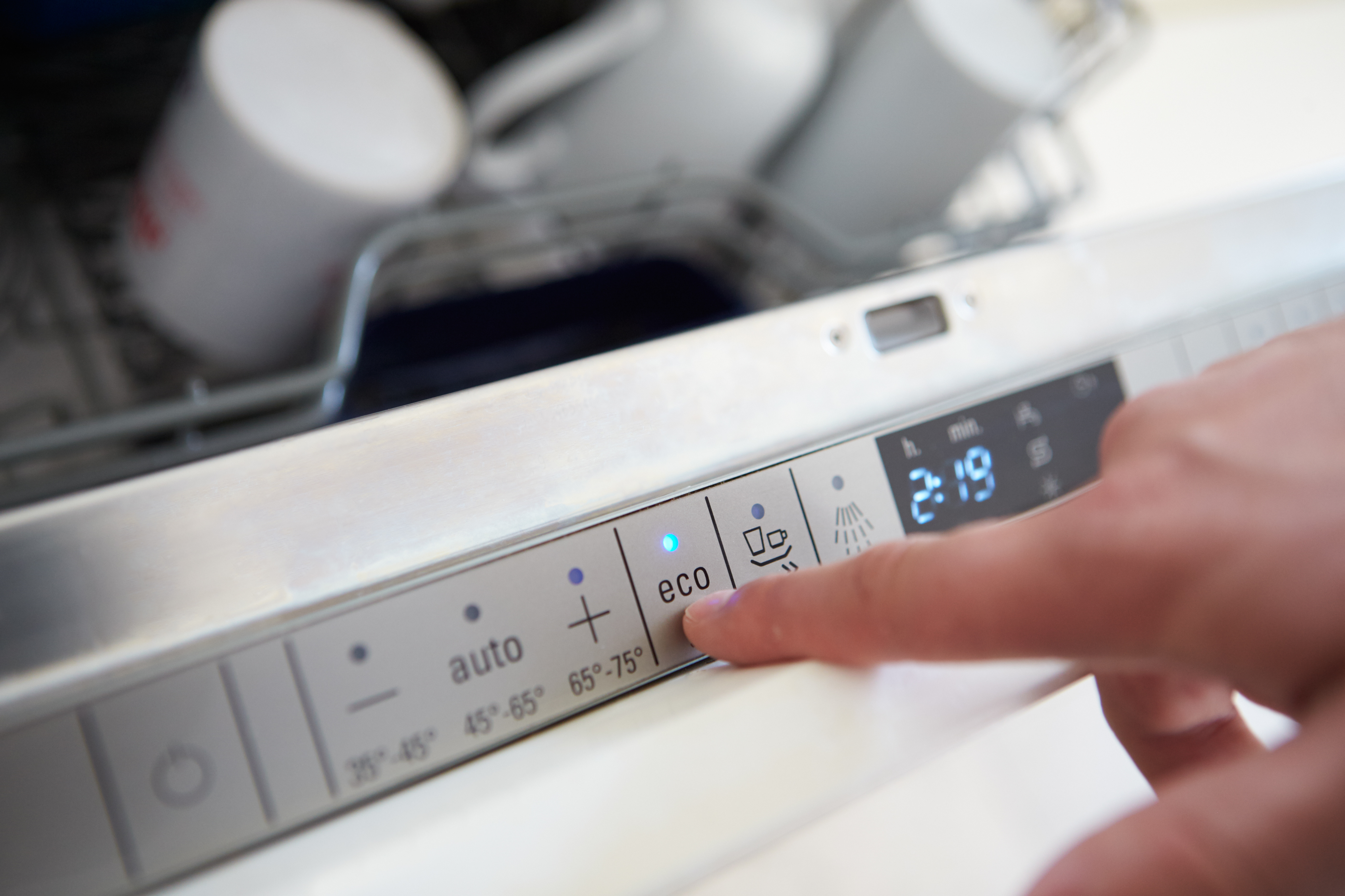 Symbolerne på opvaskemaskinen - betyder de egentlig?